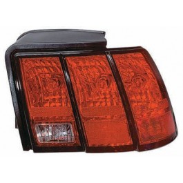 RT Taillamp lens/housing