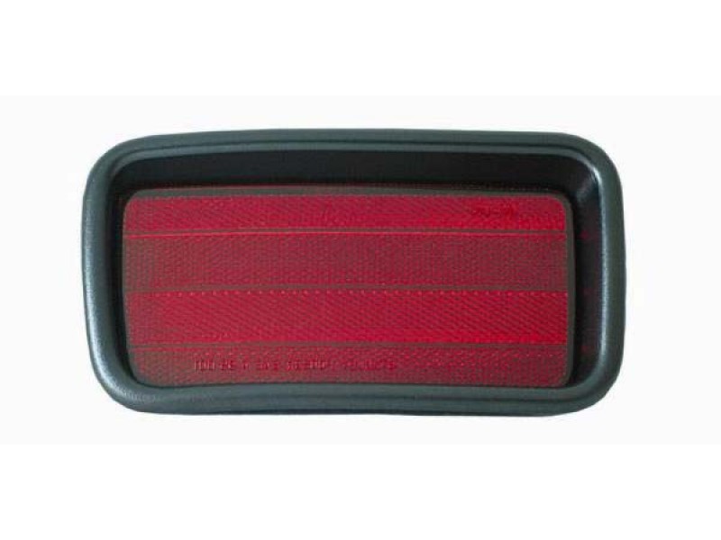 LT Rear bumper reflector