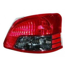 RT Taillamp lens/housing